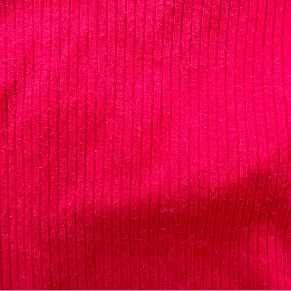 GARAGE Bright red Stormi cropped baby tee - Picture 3 of 6